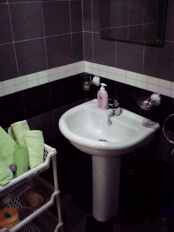 Apartments Bokan Cetinje Bilik gambar